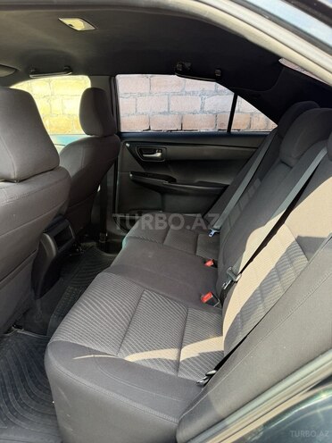 Toyota Camry-10