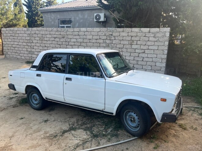 LADA (VAZ) 2107-3