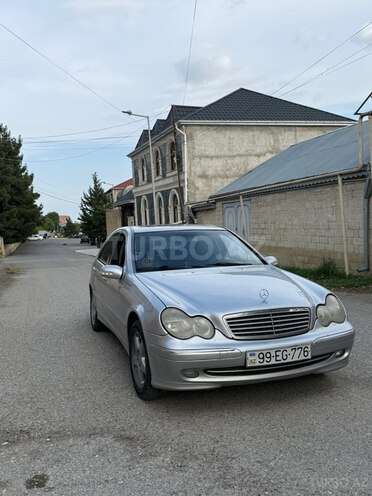 Mercedes C 320-2