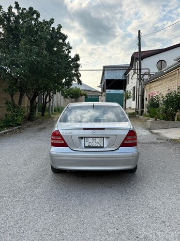 Mercedes C 320-4