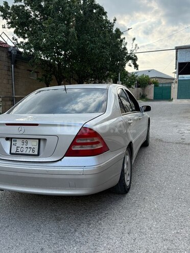 Mercedes C 320-6