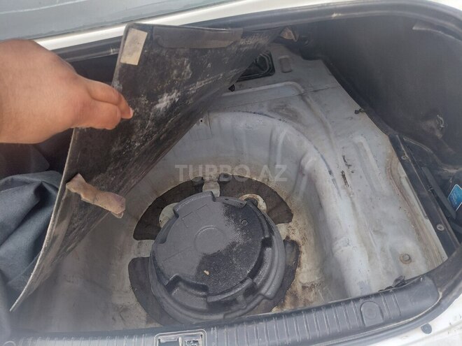 Hyundai Sonata-6