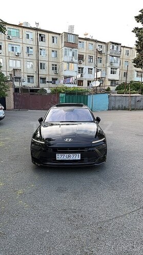 Hyundai Sonata-1