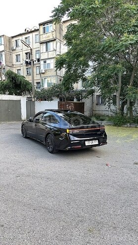 Hyundai Sonata-4