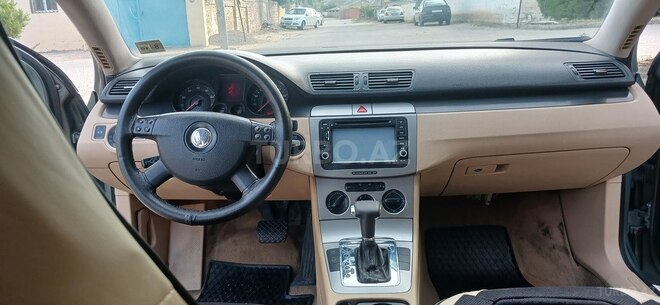 Volkswagen Passat-9