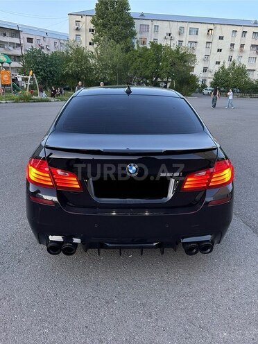 BMW 528-9