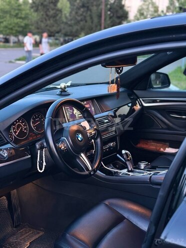 BMW 528-11