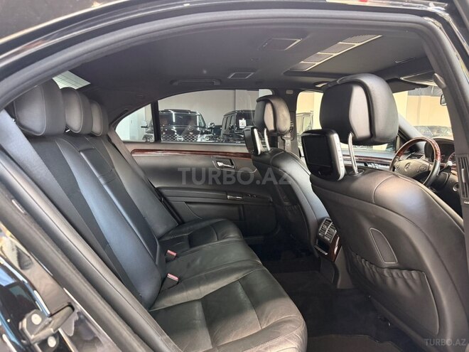 Mercedes S 550-12