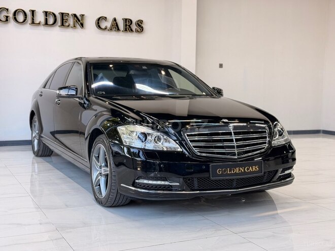 Mercedes S 550-4