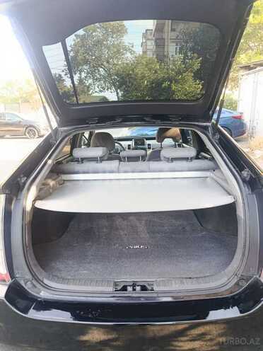 Toyota Prius-9