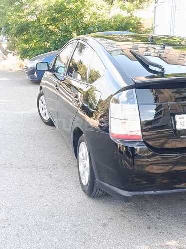 Toyota Prius-7