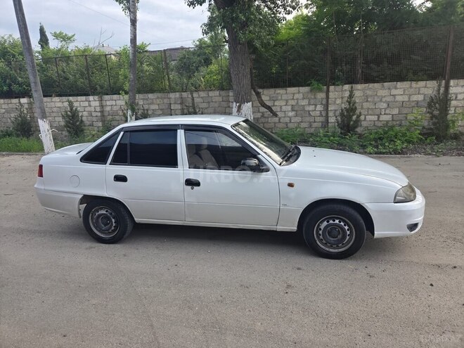 Daewoo Nexia-3