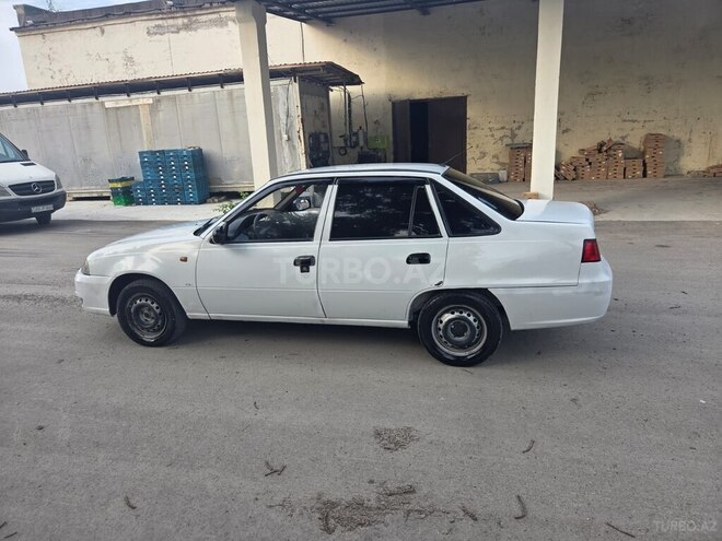 Daewoo Nexia-4