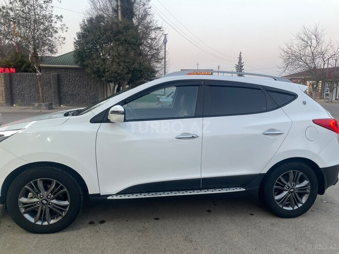 Hyundai ix35-5