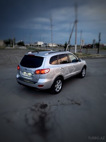 Hyundai Santa Fe-3