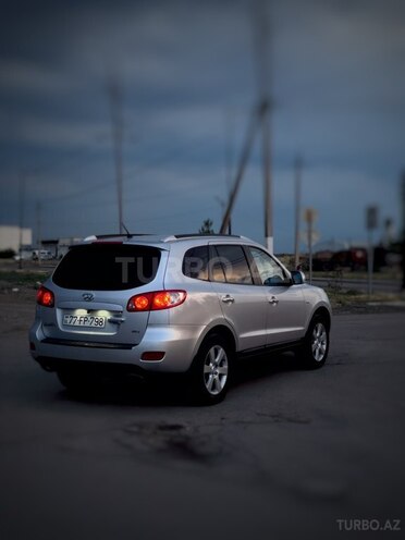 Hyundai Santa Fe-2