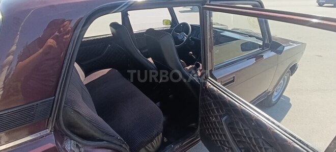 LADA (VAZ) 2107-5
