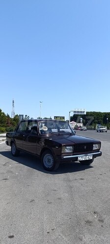 LADA (VAZ) 2107-1