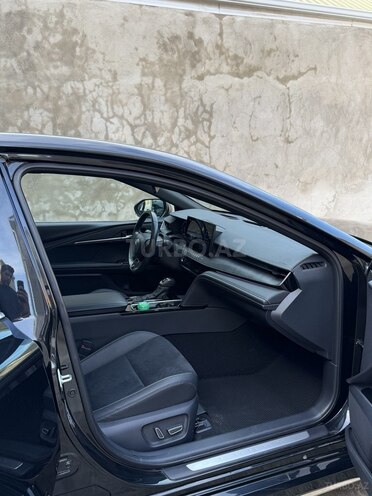 Toyota Camry-11