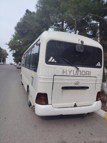 Hyundai County-4