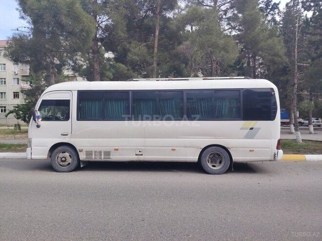 Hyundai County-5
