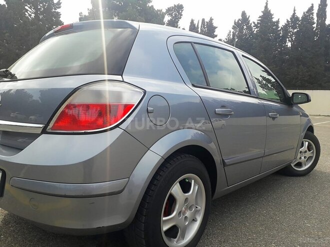 Opel Astra-2