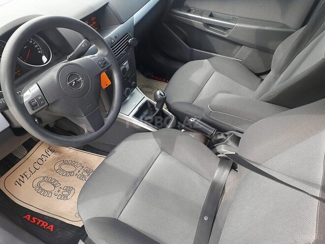 Opel Astra-9