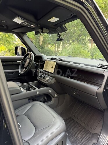 Land Rover Defender-16