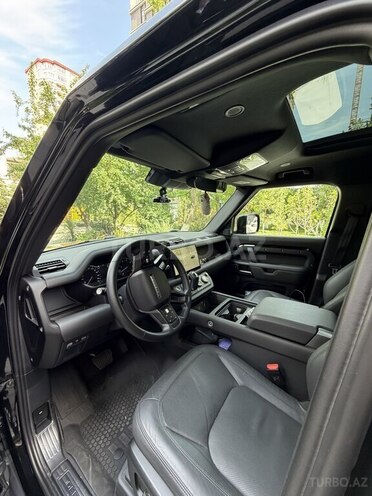 Land Rover Defender-17