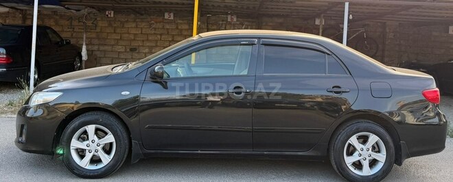 Toyota Corolla-9