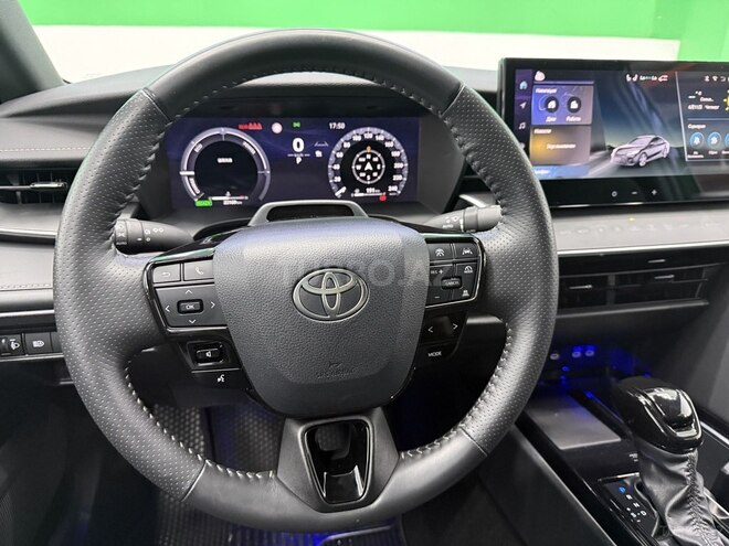 Toyota Camry-10
