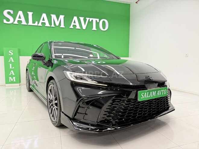 Toyota Camry-1