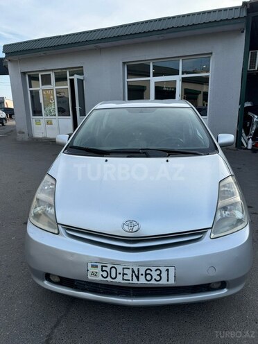 Toyota Prius-7