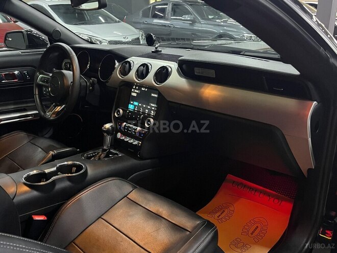 Ford Mustang-10