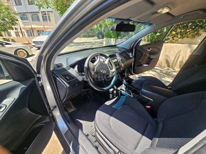 Hyundai ix35-4