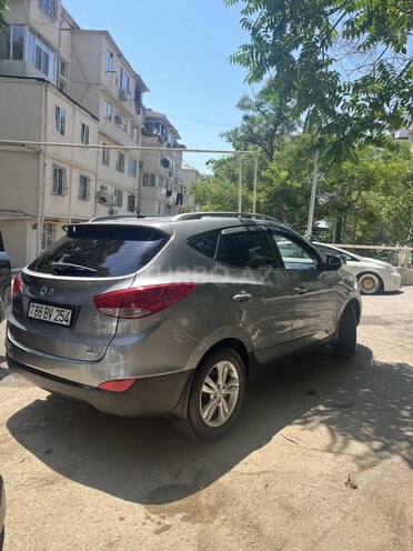 Hyundai ix35-5