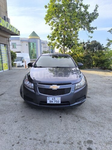 Chevrolet Cruze-1