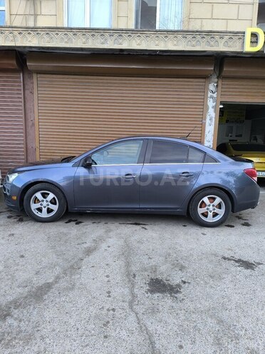 Chevrolet Cruze-2
