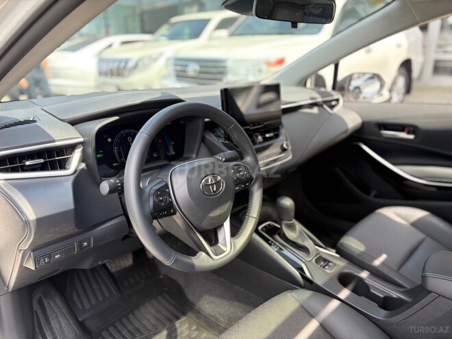 Toyota Corolla-6