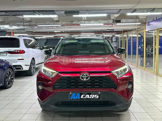 Toyota RAV4-1