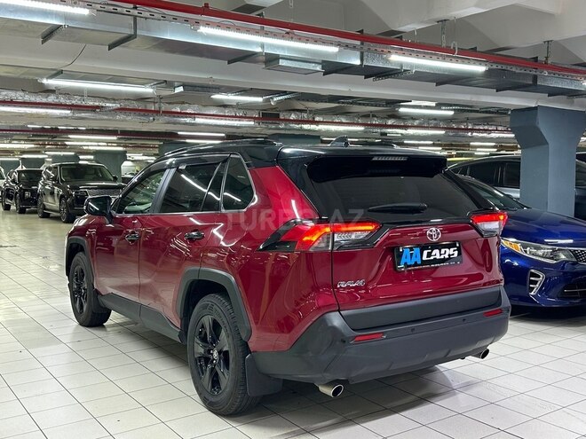 Toyota RAV4-5