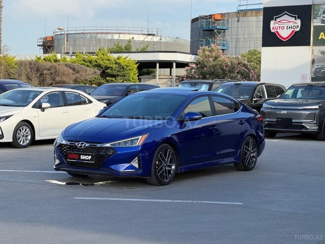 Hyundai Elantra-14
