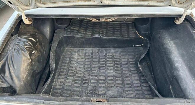 LADA (VAZ) 2106-7