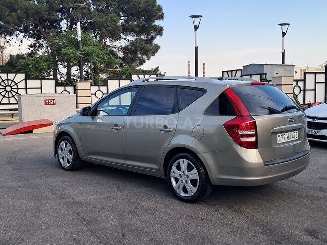 Kia Ceed SW-6