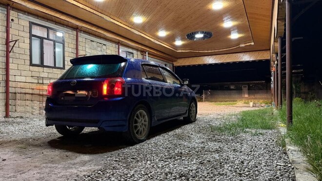 Toyota Corolla-10
