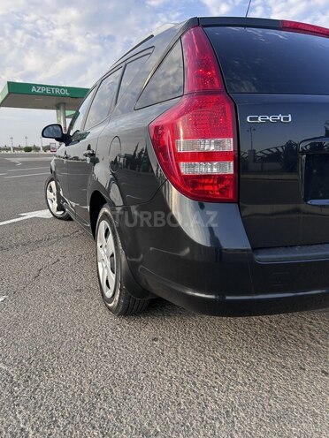 Kia Ceed SW-12