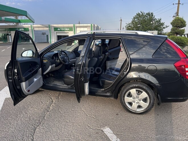 Kia Ceed SW-8