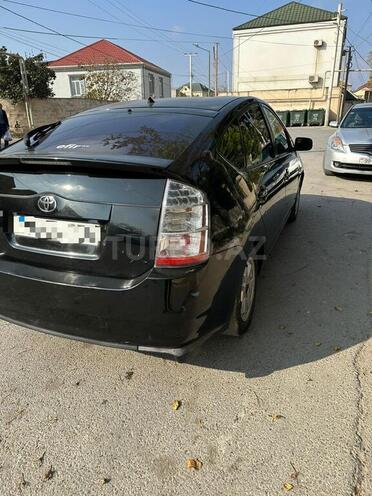 Toyota Prius-7