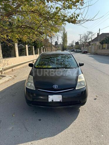 Toyota Prius-1
