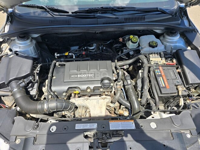 Chevrolet Cruze-8